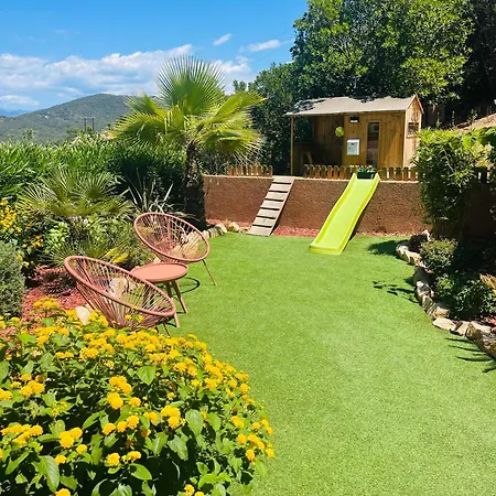 Si- Independante 3 Avec Piscine Et Magnifique Vue En Plein Centre De Vakantiehuis *