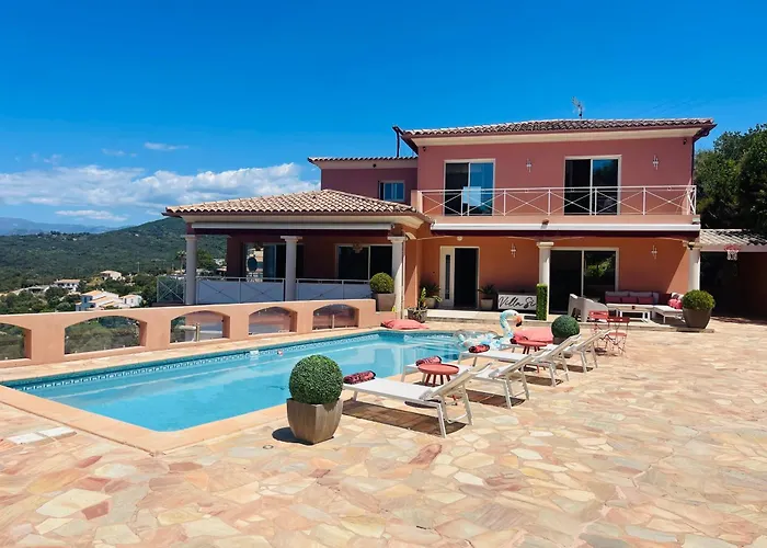 Sì- Indépendante 3 Avec Piscine Et Magnifique Vue En Plein Centre De Casa vacanze Porticcio (Corsica)